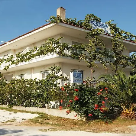 Fourkos Hotel 2*