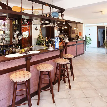 Hotel Fourkos