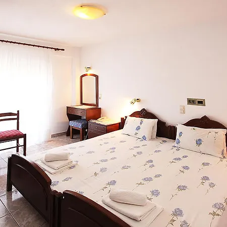 Hotel Fourkos